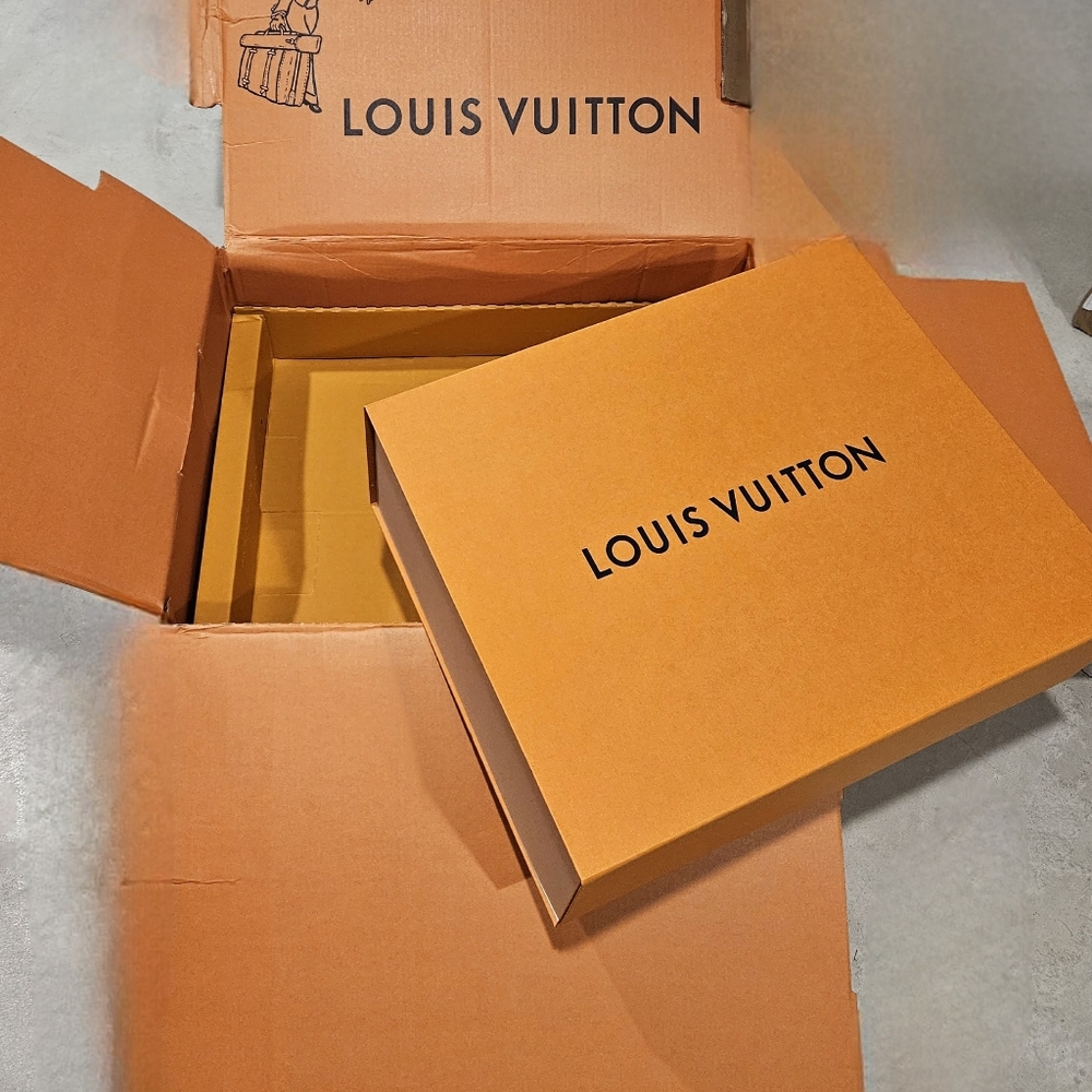 Authentic Louis Vuitton Neverfull MM - Picture 8 of 8